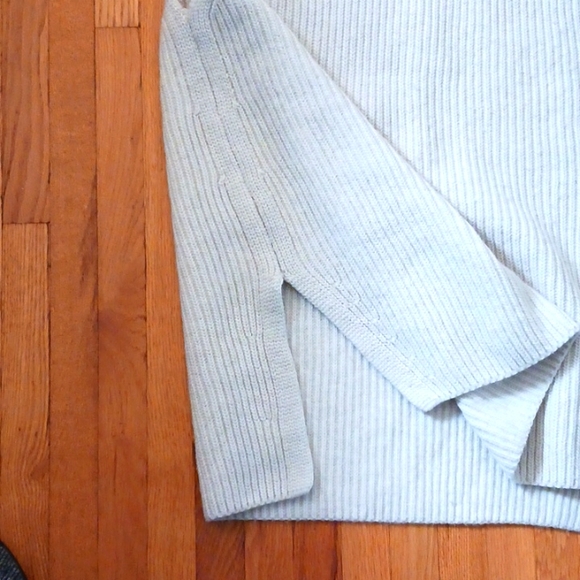 H&M sweater vest - Picture 3 of 5